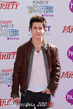 David Henrie