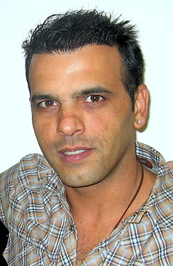 Eyal Golan