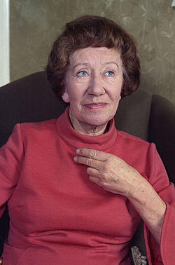 Flora Robson