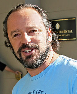 Gil Bellows