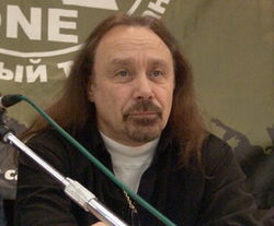 Ian Hill