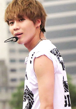 Lee Taemin FAQs 2020- Facts, Rumors and the latest Gossip.