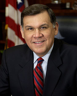 Mel Martinez