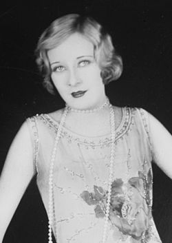 Gwen Lee
