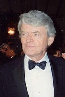 Hal Holbrook sopranos