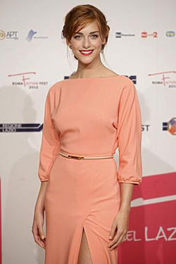 Miriam Leone